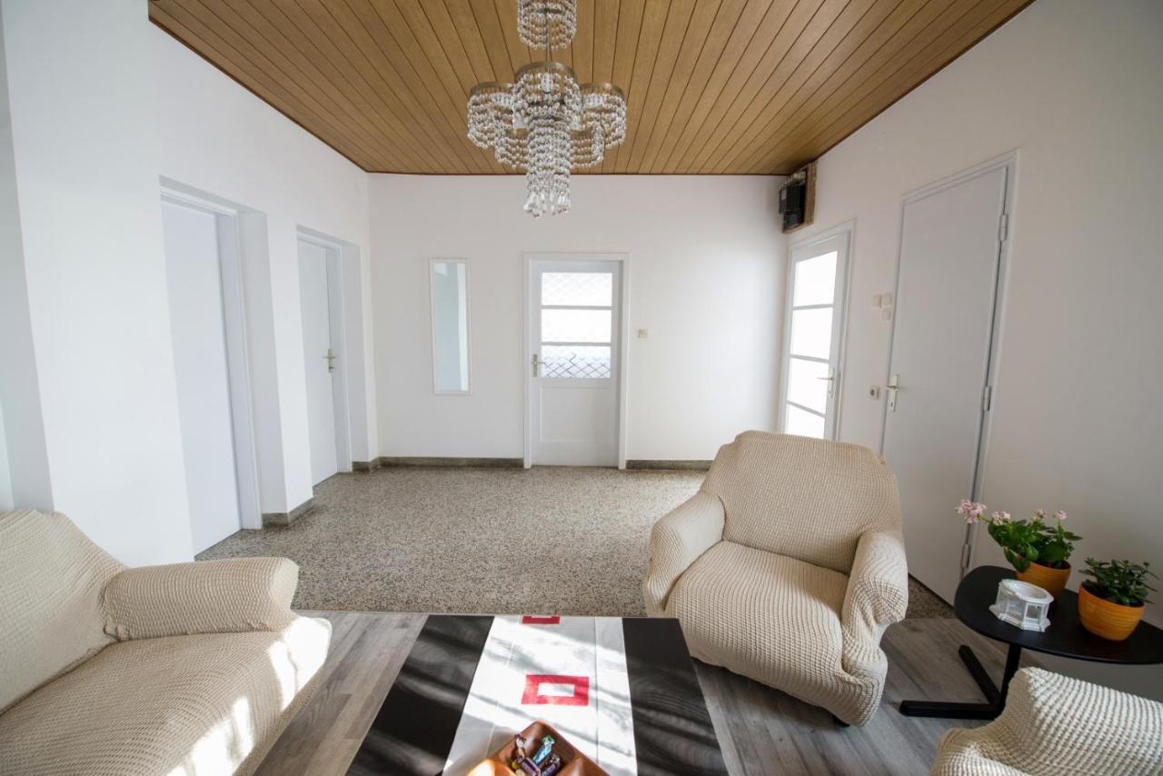 Appartement House Of Tea à Bjelovar Extérieur photo